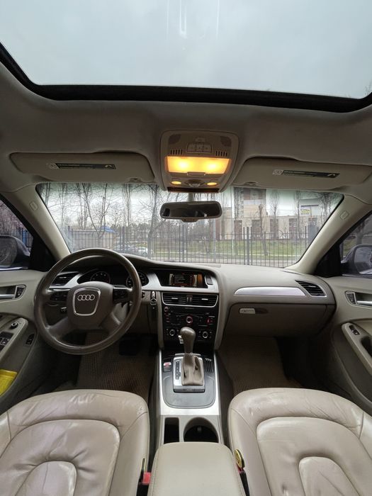 Audi A4 B8 (premium plus)