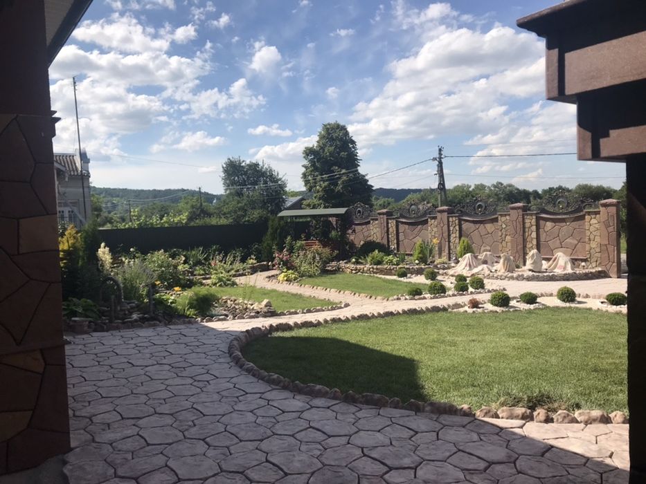 Професійне Укладання Бруківки Монтаж Встановлення.