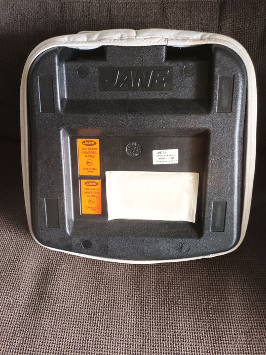 Assento elevatório auto de criança