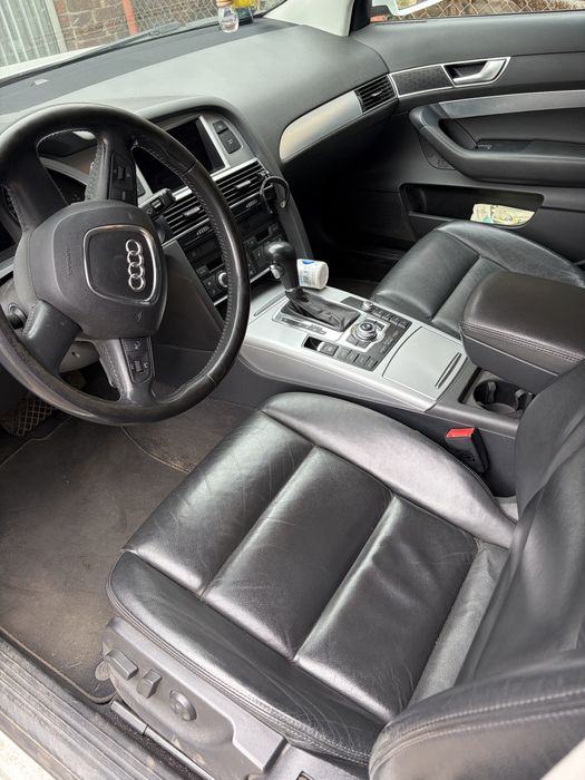 Audi A6 C6 2009 uszkodzona