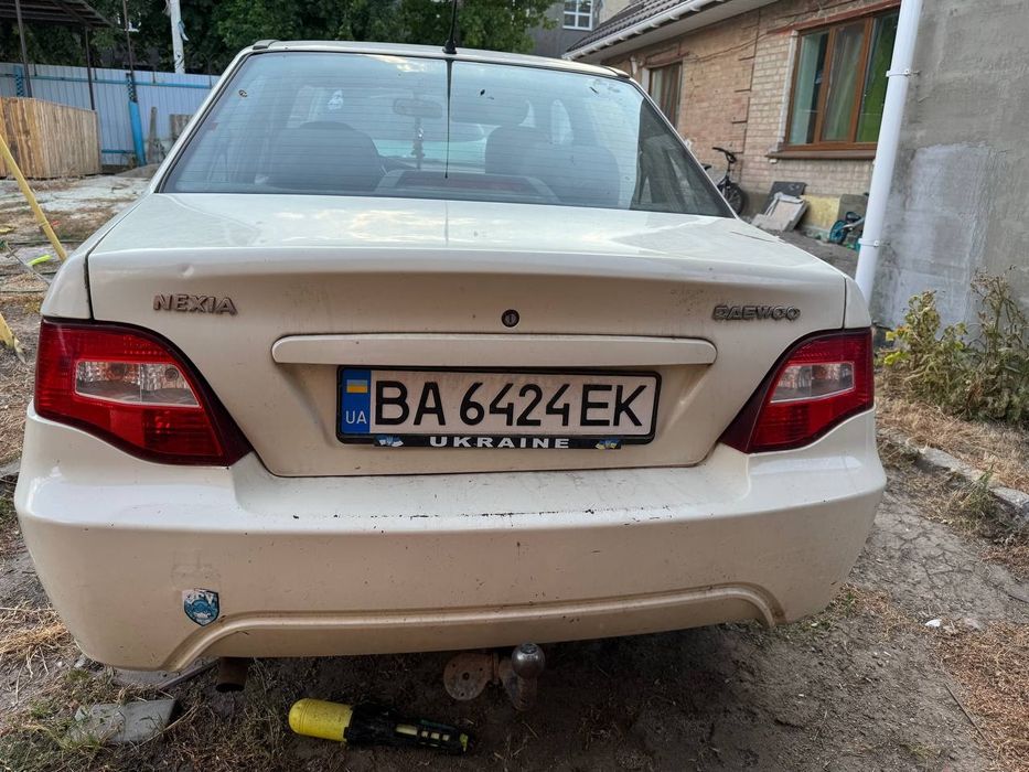 Продам машину Нексія n150