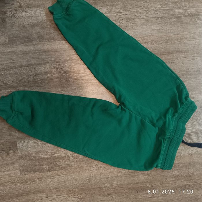 Spodnie dresowe Lupilu rozmiar 98/104