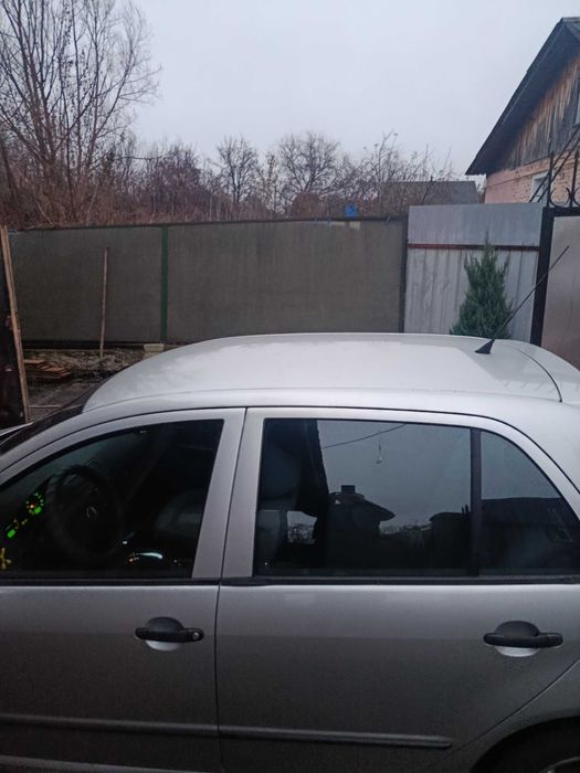 Шкода фабія автомат