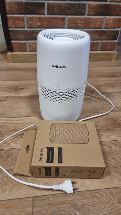 Зволожувач повітря Philips Series 2000 (HU2510/10).