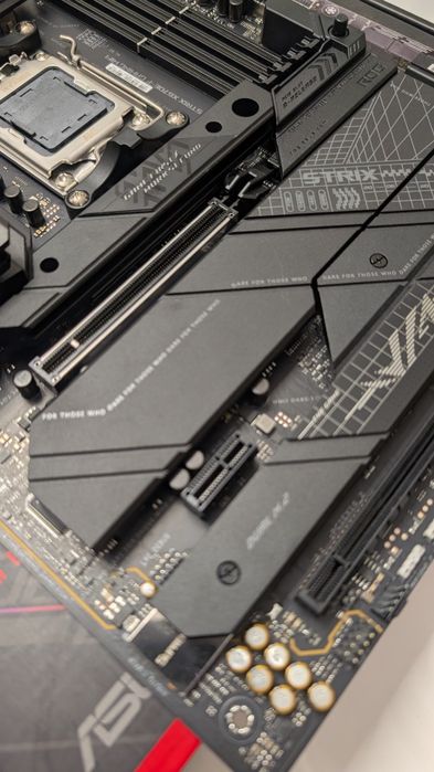 Płyta główna Asus Rog Strix X670E-F Gaming Wifi