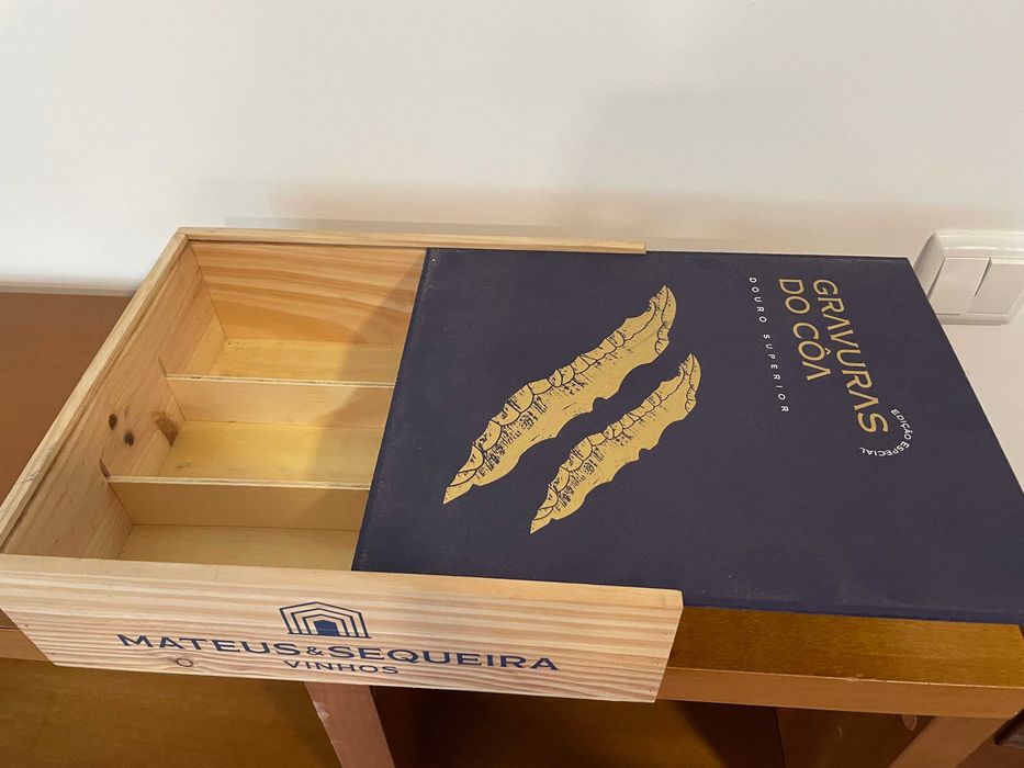 Caixas de madeira para 3 garrafas de vinho
