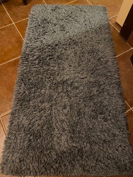 Tapete cinzento (JOM) como novo