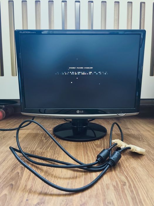 monitor LG Flatron W1952TQ-PF.