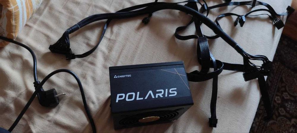 Блок питания Chieftec Polaris 750W PPS-750FC750 W Вт Новий