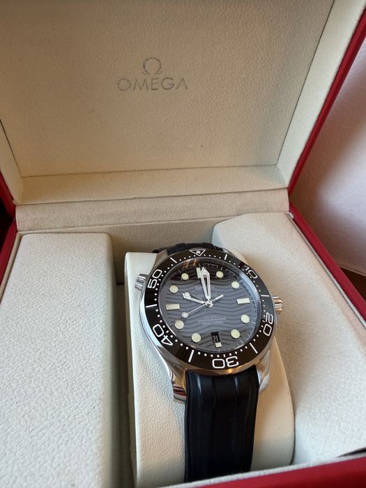 Omega Seamaster Diver 300M — чоловічий механічний годинник
