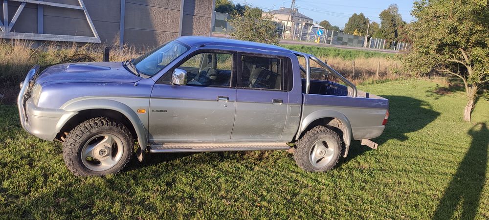 Mitsubishi   L200