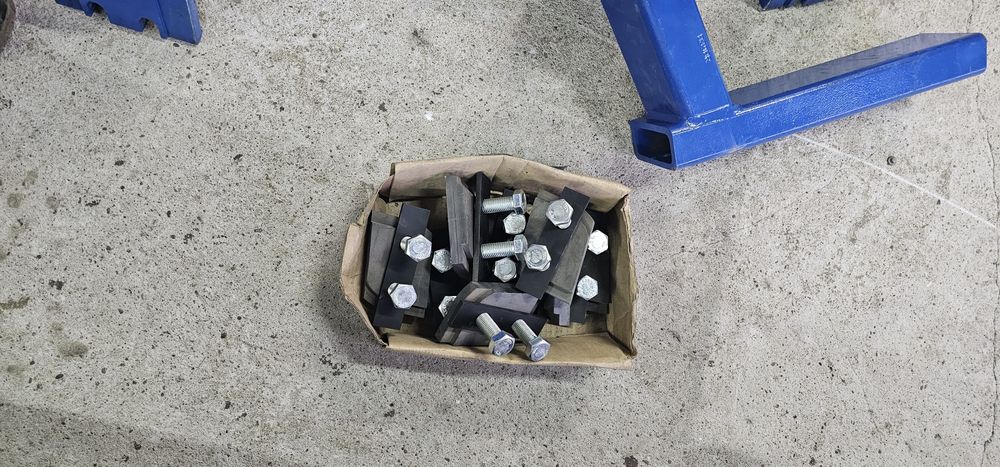 Car o liner BenchRack rama blacharska