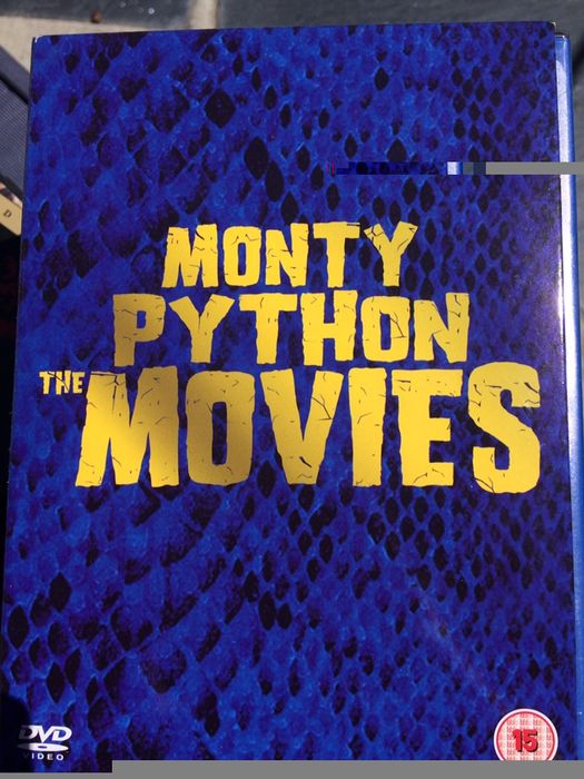 Dvd Monty python the godfather guillermo del toro tatuagem dragao