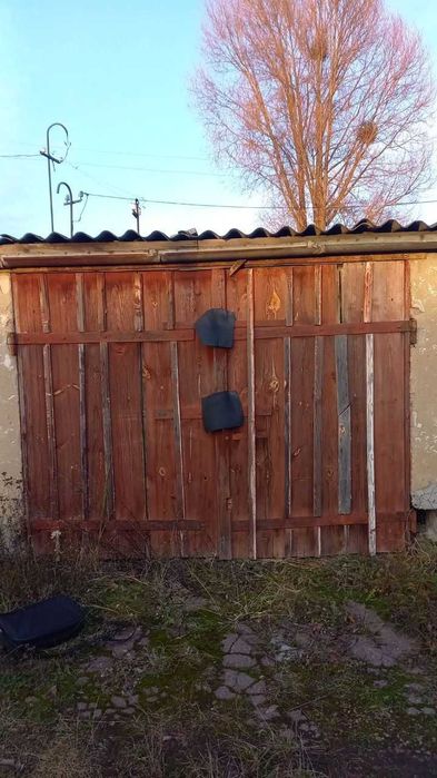 Продається гараж в смт Хорошів (Житомирська область)