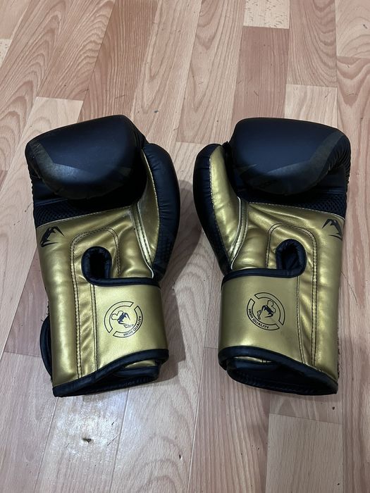 Перчатки боксерские детские Venum 10 Oz