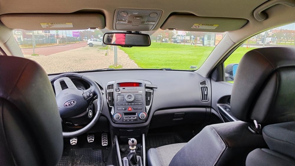 Kia Ceed 1.6 CRDi TX | 115cv | Full Extras | Nacional