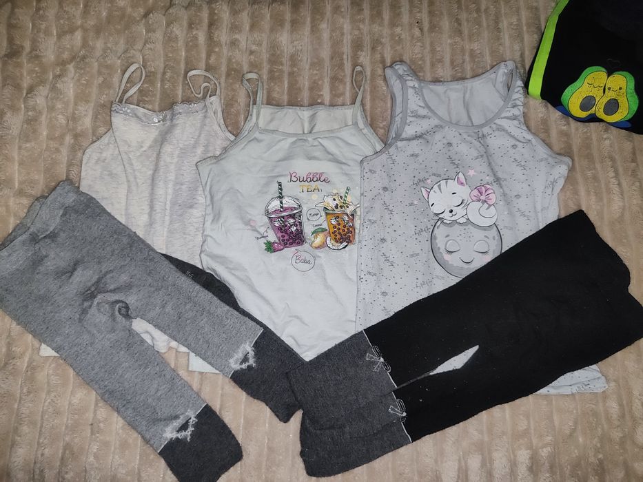 Пакет речей для дівчинки