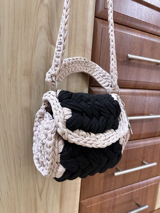 В’язана сумка ручної роботи | handmade | легка та стильна