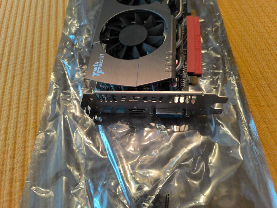 Processador I5 e gráfica MSI twin FrozrIII