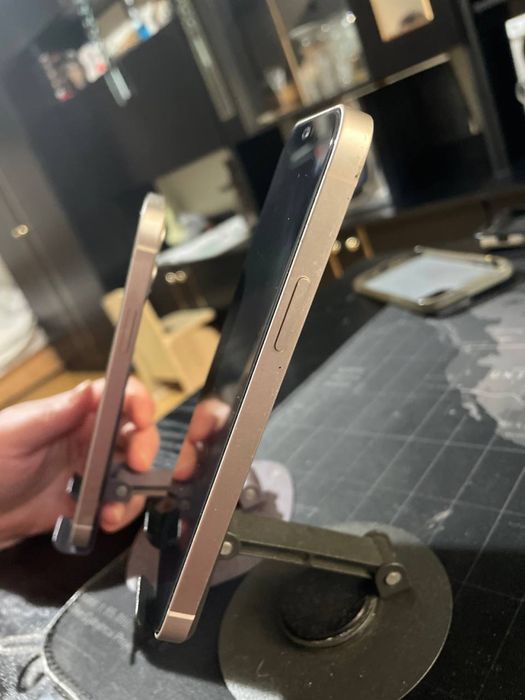 Продам IPhone 12  - 2 шт по отдельности тоже  можна