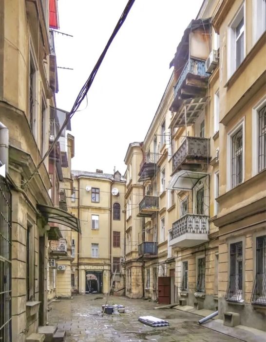 Сдам комнату в центре на Базарной угол Екатерининской