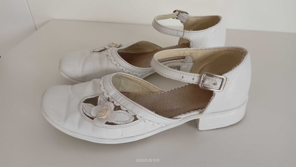 Buty balerinki białe do poczatek roku szkoła komunia 36 gratis 1złwys