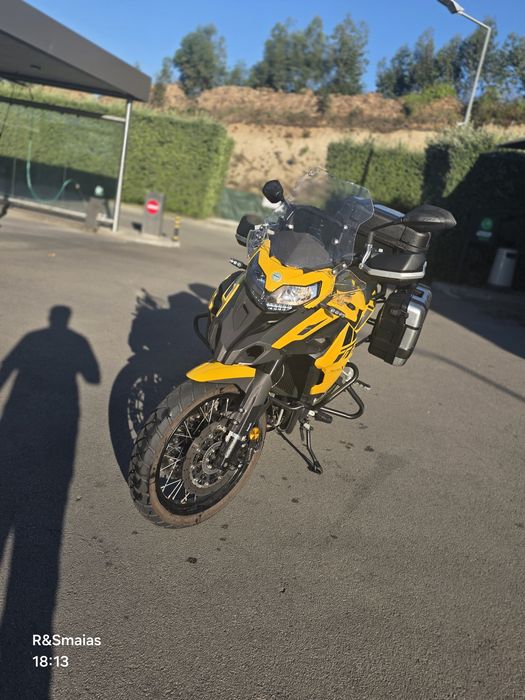 Beneli com apenas 2770kms