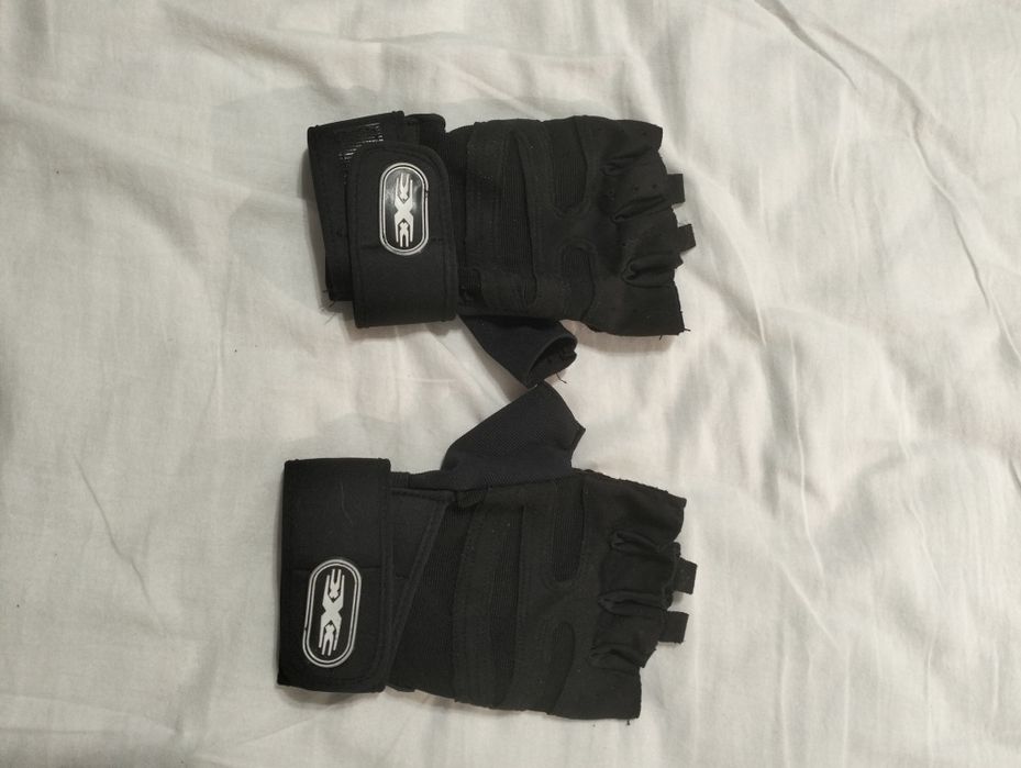 Męskie rękawiczki na siłownię