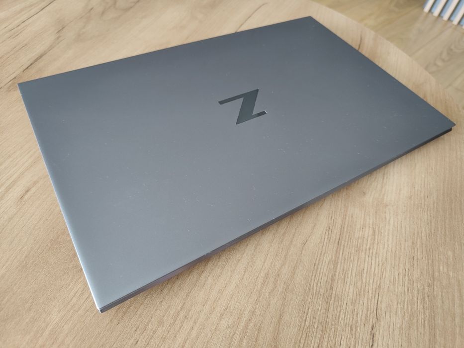 Laptop HP Zbook Studio G8
