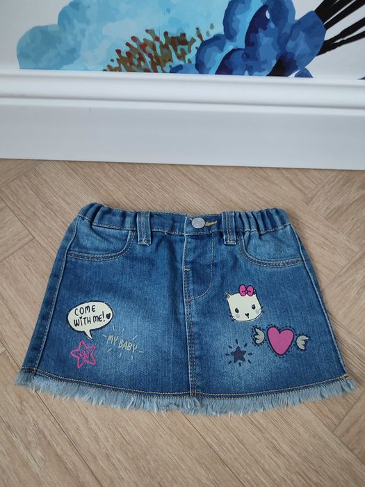 Zestaw ubrań dla dziewczynki, bluza, jeansy, rozmiar 80.