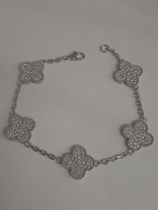 Золотой браслет с бриллиантами Van CLEEF