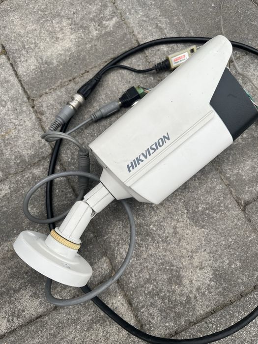 Kamera wewnetrzna / zewnetrzna Hikvision DS-2CE16D8T-IT3E