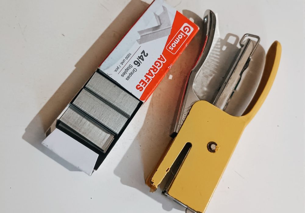 Grampeador Bonox Amarelo