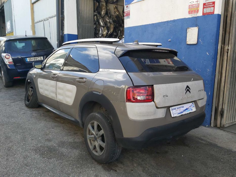 Citroen C4 Cactus 1.6 HDI 2014 - 2018 (Para Peças)