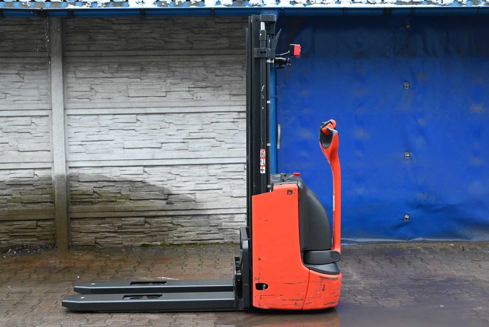 Paleciak elektryczny Linde L10 z Wagą RAVAS 1000kg Bat:22 rok FHP 454