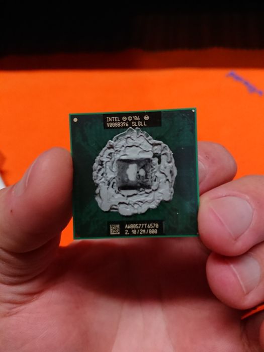 Intel Core 2 Duo T6570 Mobile Processor443937540392232961