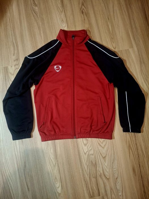 Продам кофту Nike