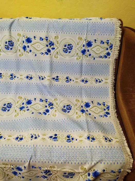 Покривало на меблі