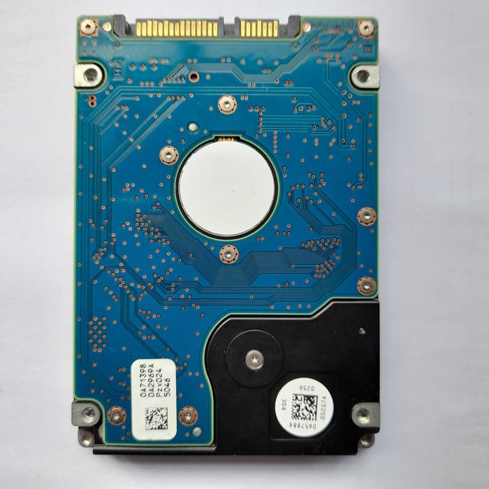 Discos Rígidos Hitachi 320Gb / Toshiba 320Gb (SATA 2.5'' 5.400 r.p.m.)