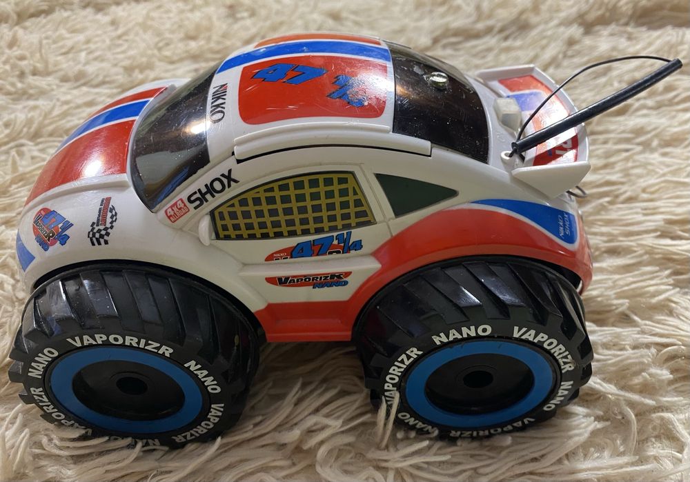 Набір машина на радіоуправлінні та конструктор Майстер Тошка