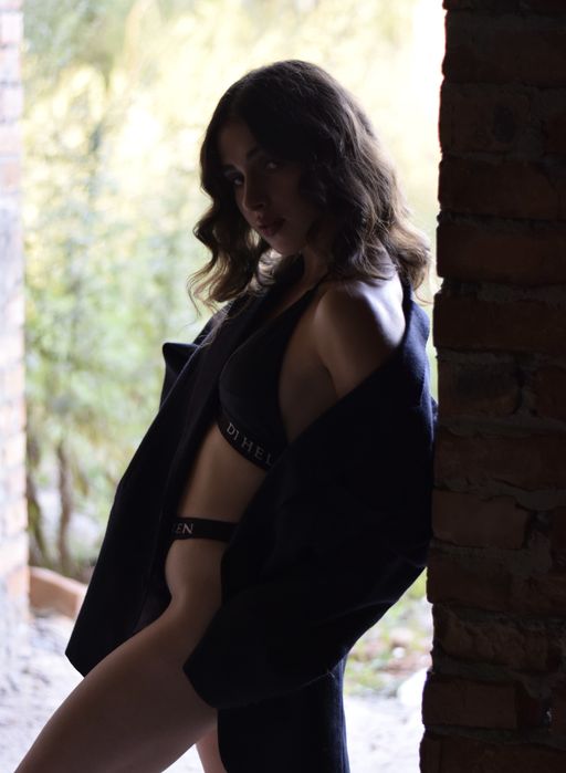 Продам чорний піджак Zara