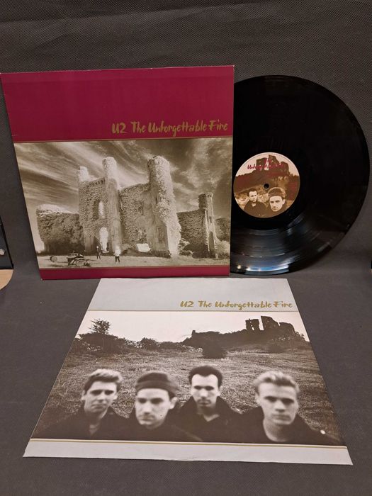 U2 – The Unforgettable Fire winyl