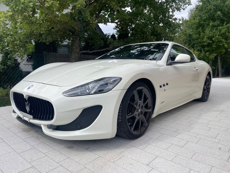 Maserati GranTurismo Auto sprowadzone z Japonii ocena 4+
