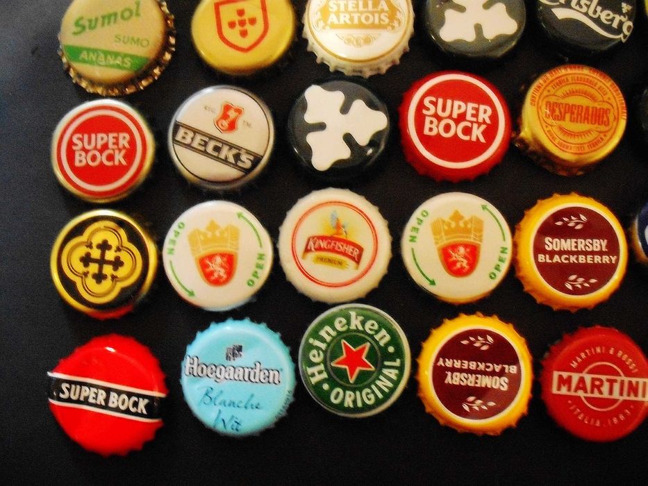 100 Cápsulas de garras/tampas/sameiras em bom estado