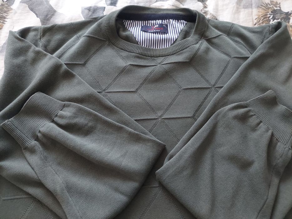 Sweter męski oliwkowy