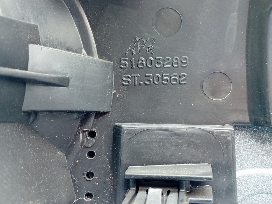 Moldura da consola central / rádio / aro FIAT 500 C (312_)