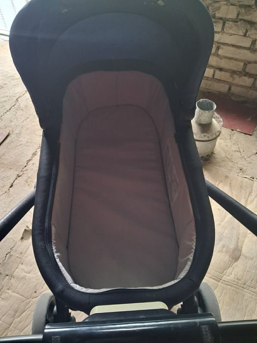 Коляска Chicco 3в1 в гарному стані.
