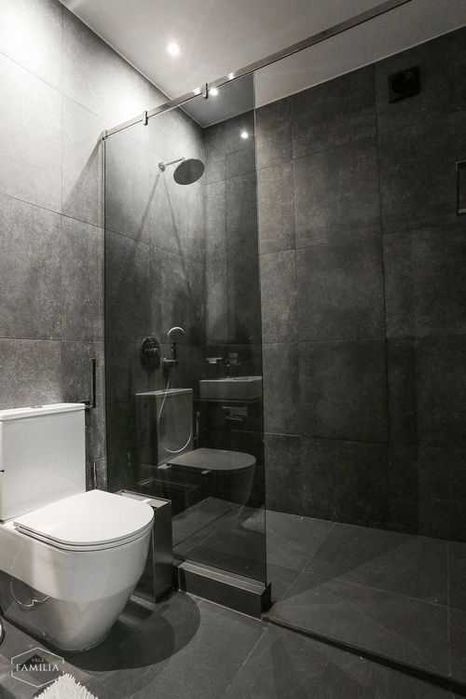 Будинок на вершині своїй гори в м. Яремче