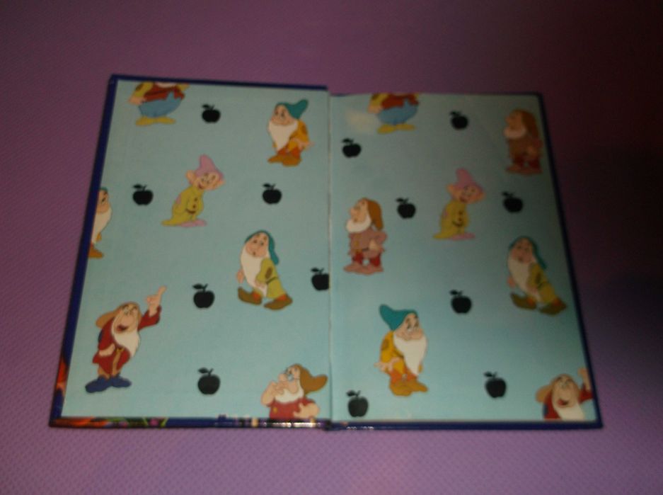 Англійська Кнгига Snow White and the Seven Dwarfs