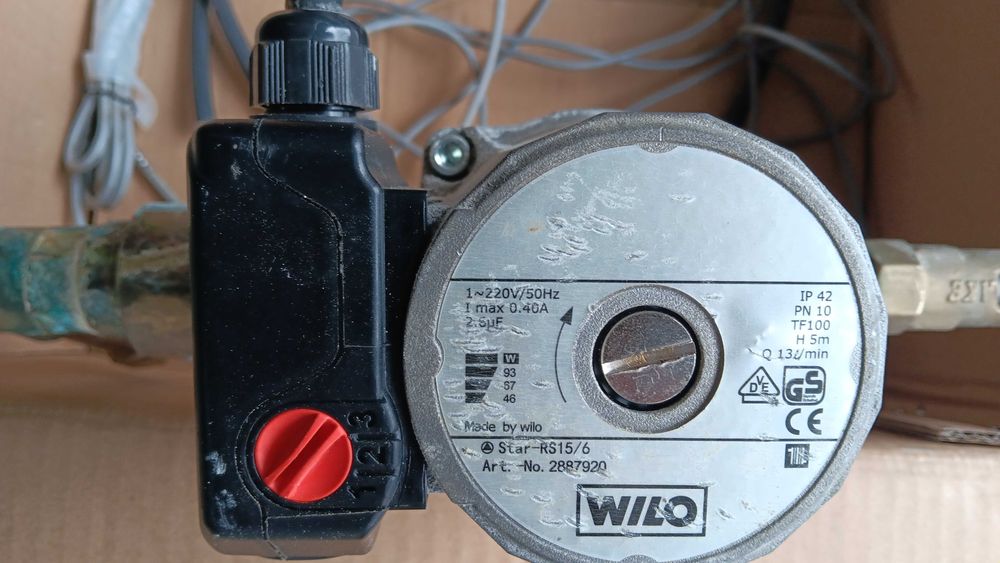 Controlador electrónico para sistema solar térmico